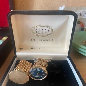 SWANK Gold Cufflinks Set